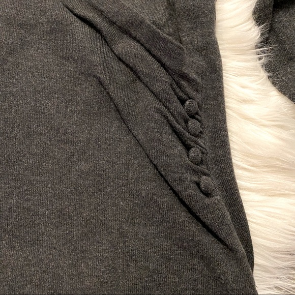 Grey faux-wrap sweater - Picture 2 of 7